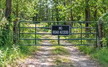 Landlocked parcel with no road access in South Carolina
